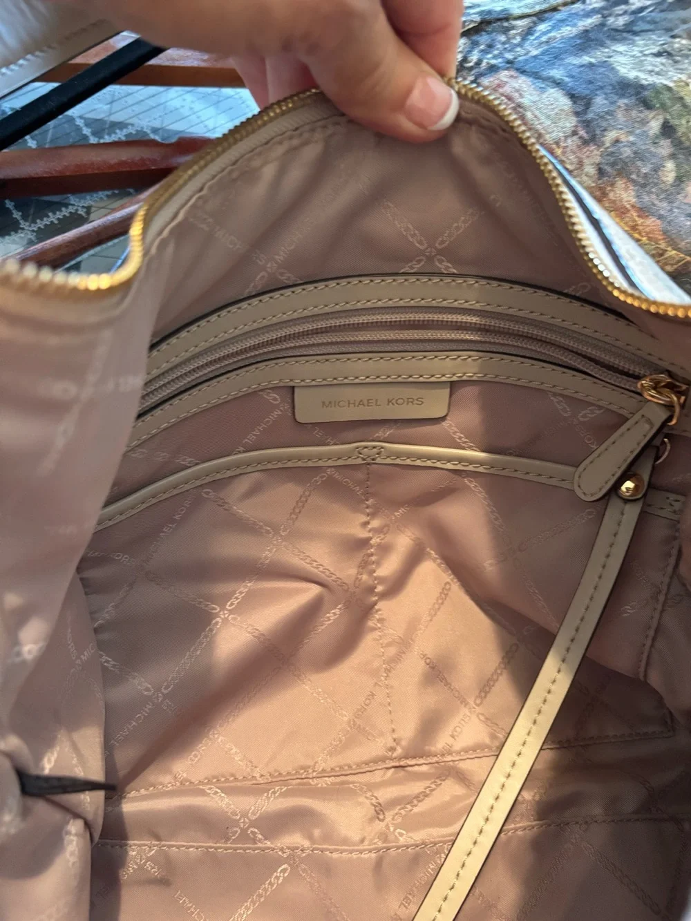 Michael Kors shoulder bag or Crossbody with dust bag